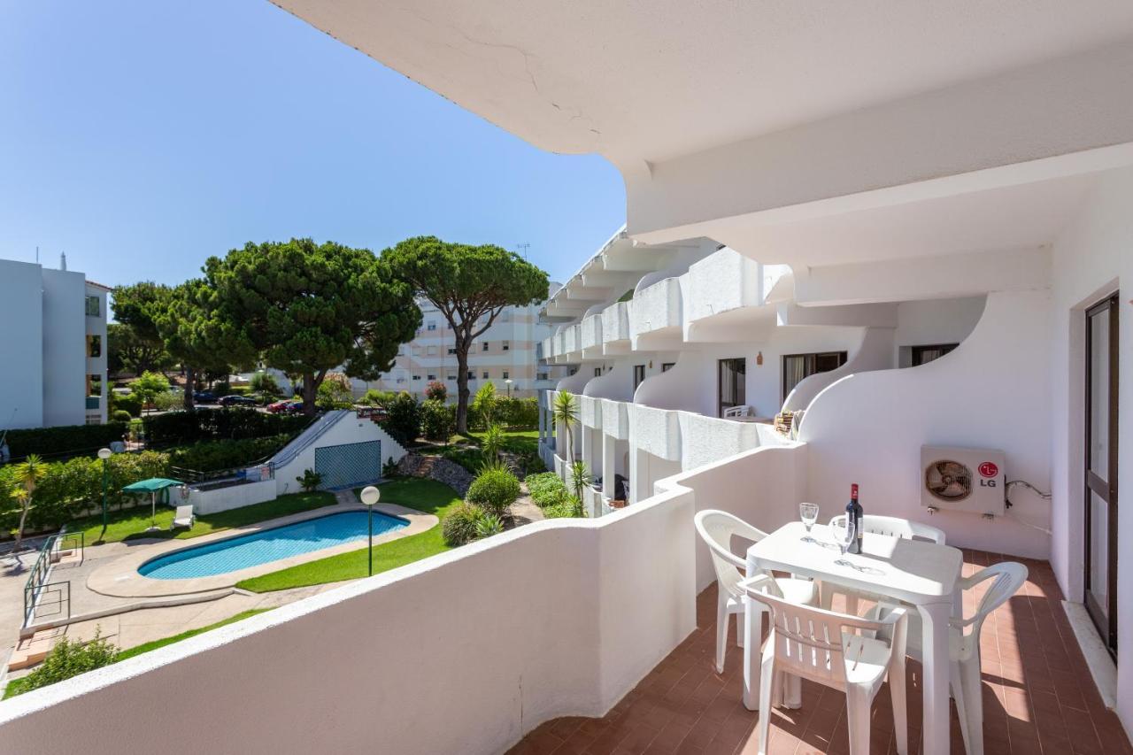 Ferienwohnung Host Wise - Bright Cozy Flats W Terrace & Pool Quarteira Exterior foto